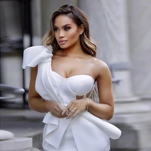 Janis White Dress; Purchased online boutique; Never worn